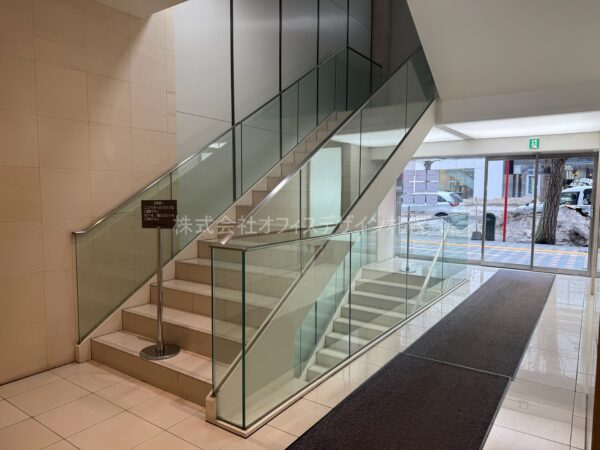 メットライフ札幌プラザ