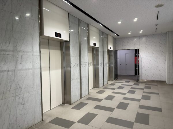札幌ブリックキューブ