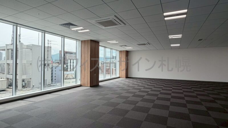 札幌2２スクエア